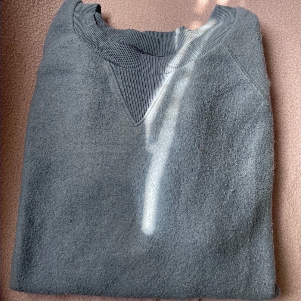 Womens old navy fuzzy sweater